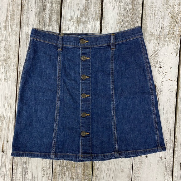 GAP Dresses & Skirts - Denim Skirt